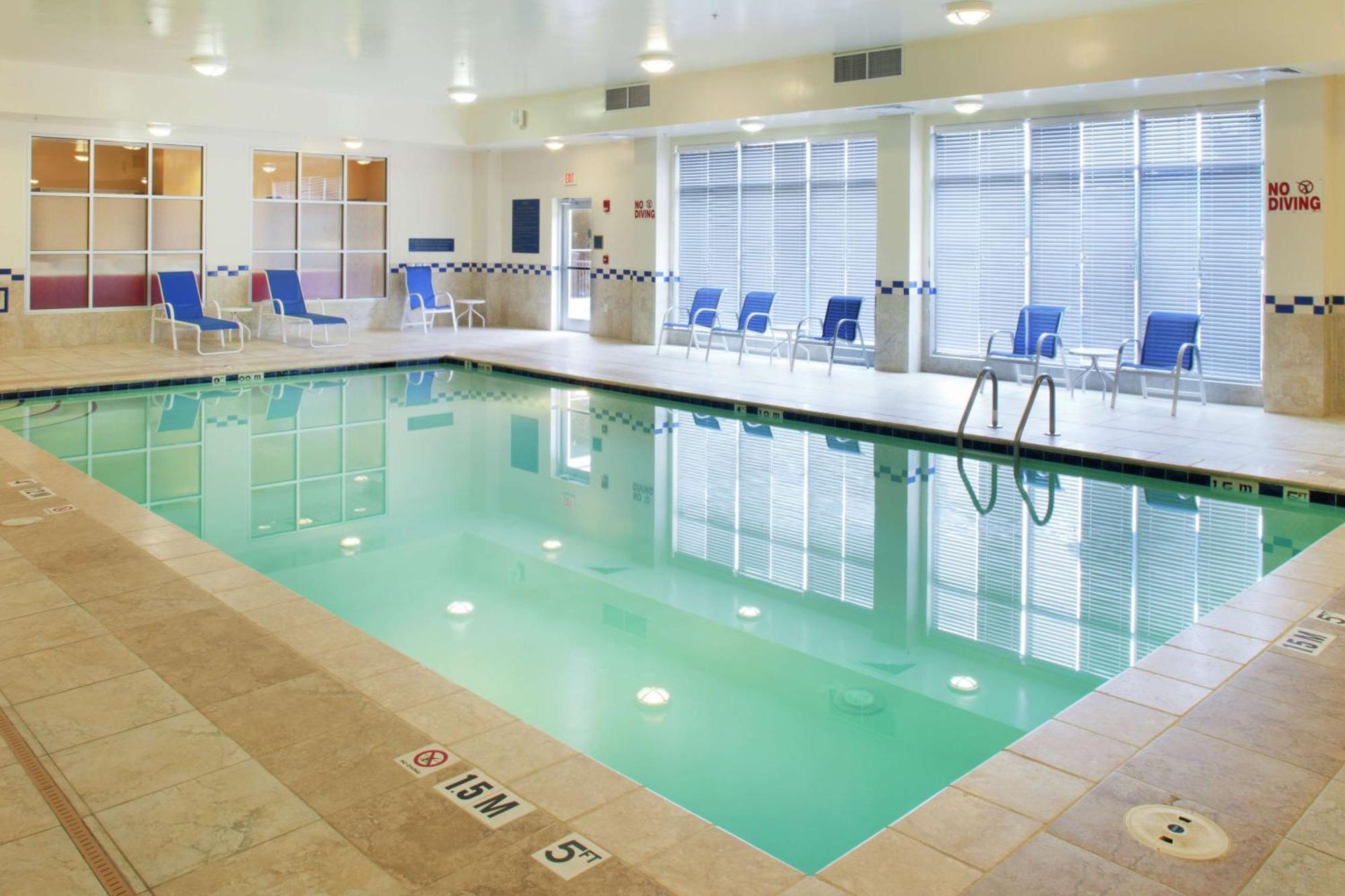 Doubletree By Hilton Greensboro Eksteriør billede
