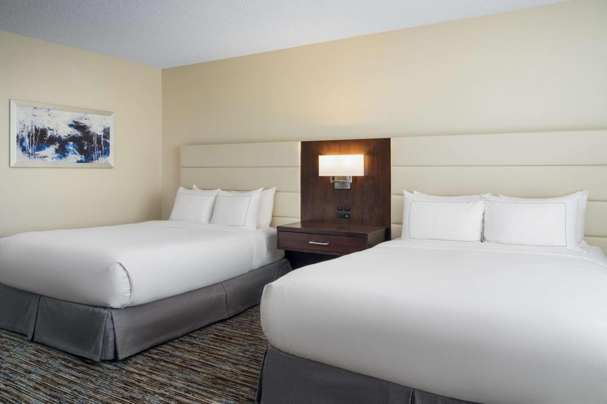 Doubletree By Hilton Greensboro Eksteriør billede